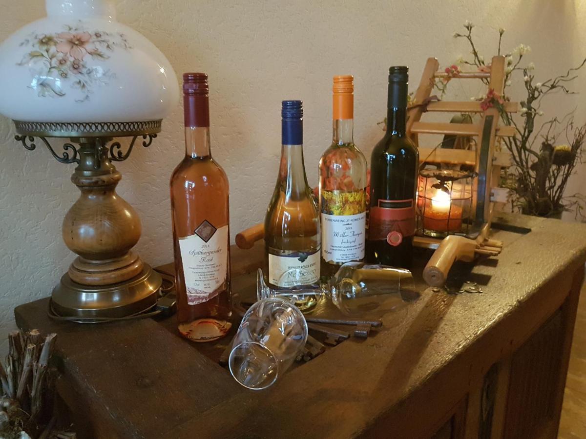 Ferienweinhaus Roemer-Knodt Krov Ngoại thất bức ảnh
