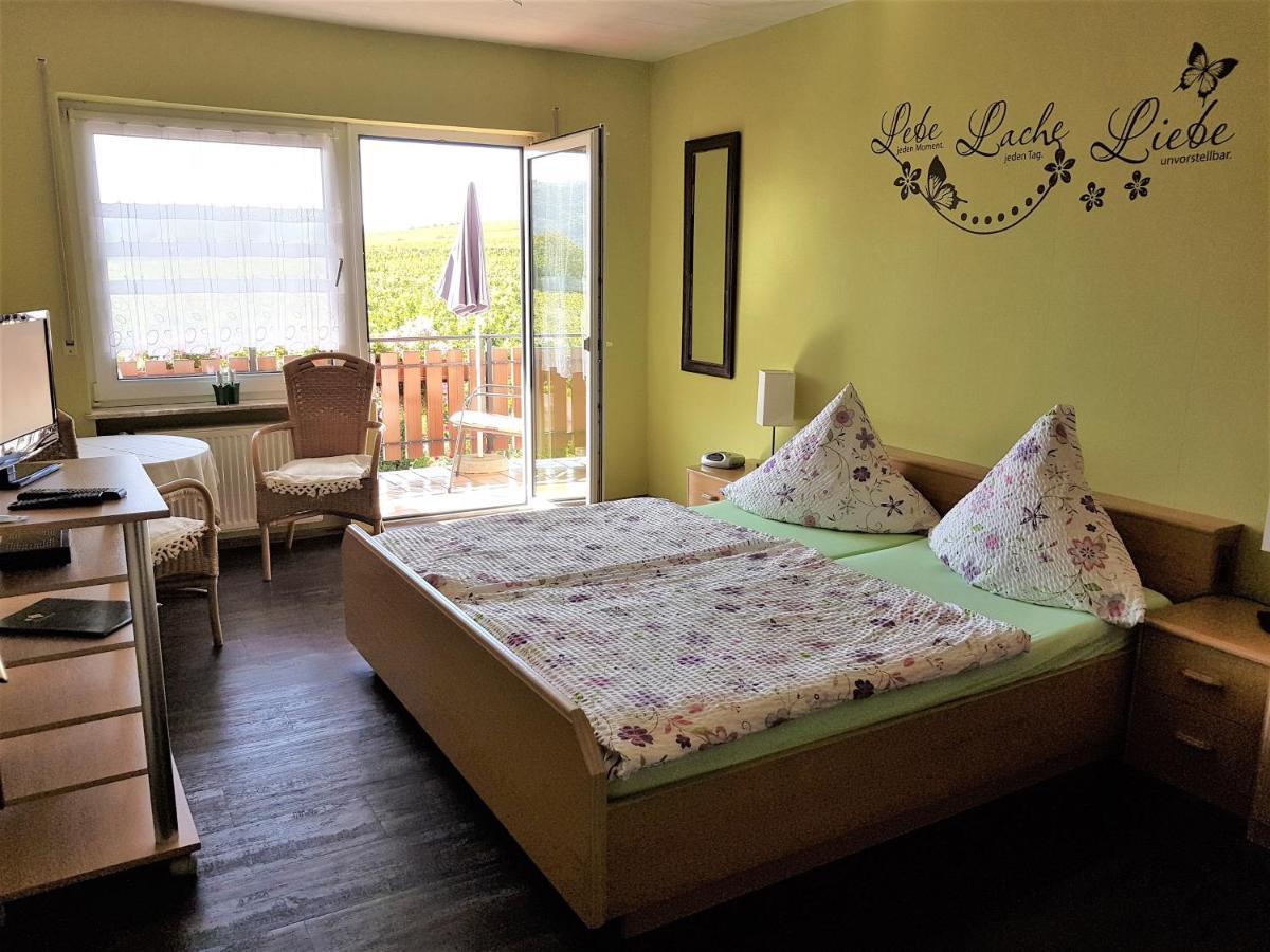 Ferienweinhaus Roemer-Knodt Krov Ngoại thất bức ảnh