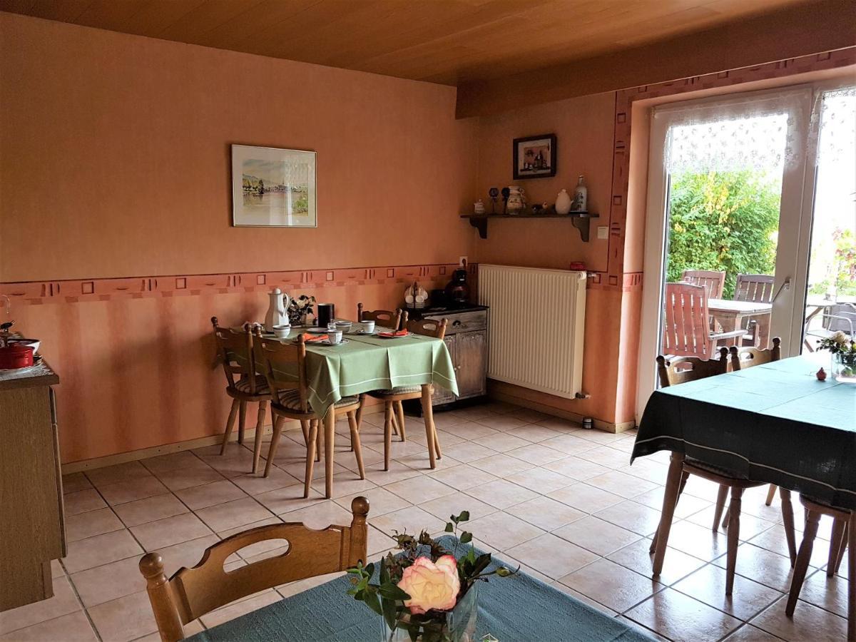 Ferienweinhaus Roemer-Knodt Krov Ngoại thất bức ảnh