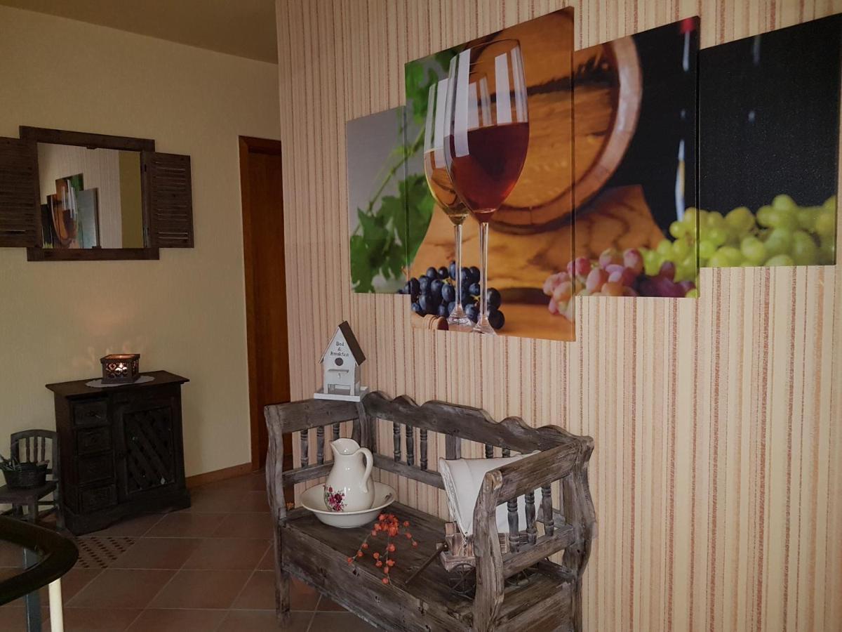 Ferienweinhaus Roemer-Knodt Krov Ngoại thất bức ảnh